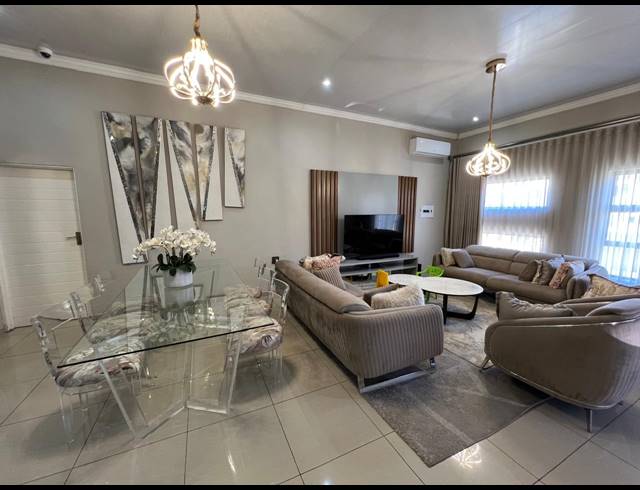 3 BEDROOM HOUSE FOR SALE IN WOODHILL ESTATE